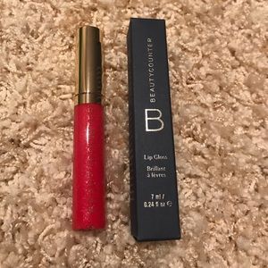 Beautycounter lip gloss